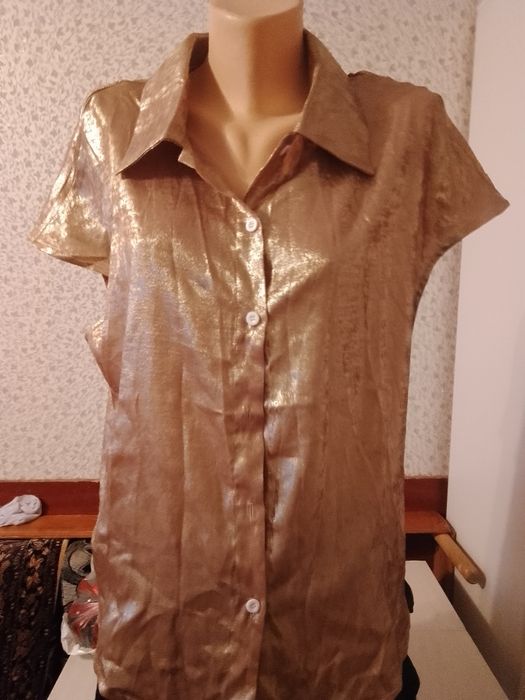 Красивый пиджак черный