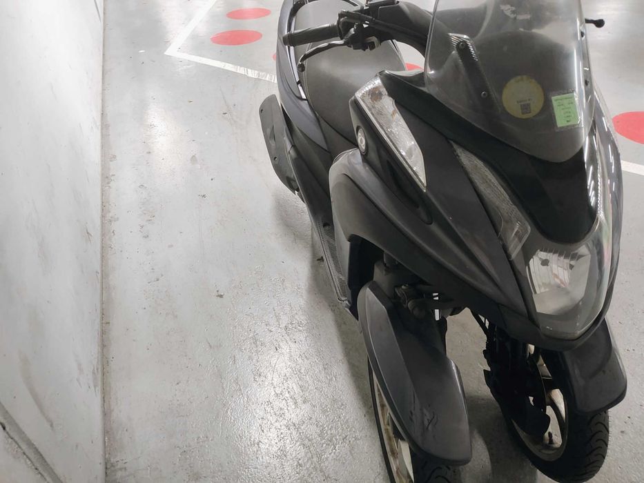 Scuter  MBK Yamaha triptyk 125