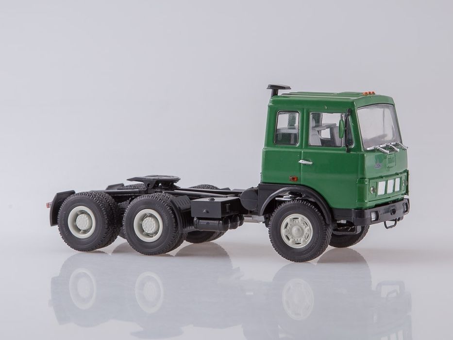 Maz 6422 model 1:43
