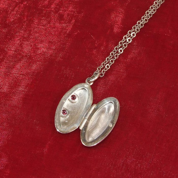 Lantisor cu pandantiv, loc pt. poza, ARGINT 6,4 g, unicat, DEOSEBIT