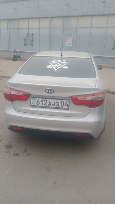 Продам машину Киа Рио