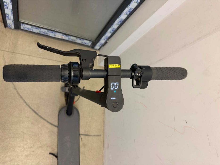 549652	Електрически скутер ТМР02