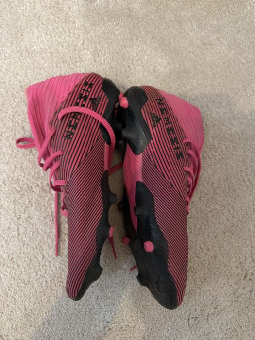 Ghete fotbal Adidas Nemeziz 19.3