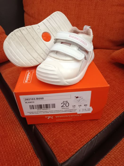 Adidași Biomecanics