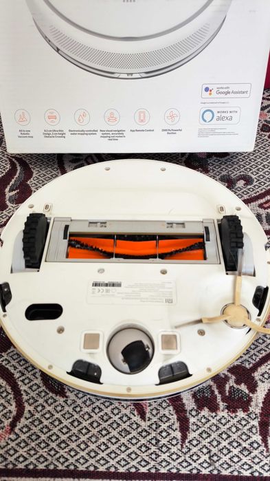 Mi Robot Vacuum Mop робот пылесос