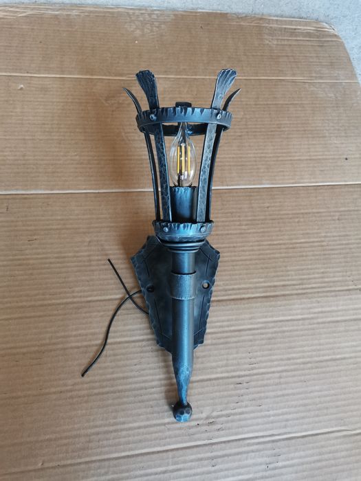 Лампи, аплик,  лампа за стена от Ковано желязо