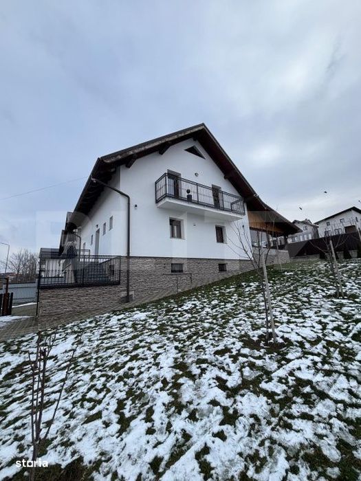 Casa de vanzare – Tatarasi, Suceava | 300 mp | teren 700 mp
