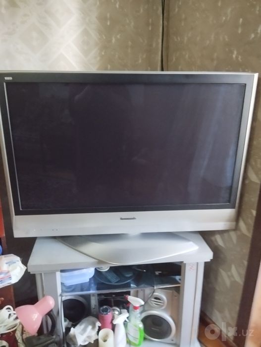 Плазменный телевизор PANASONIC  б/у