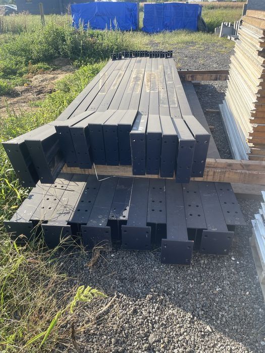 Vand Ferme metalice pentru acoperis , hale , structuri 150-200 mp