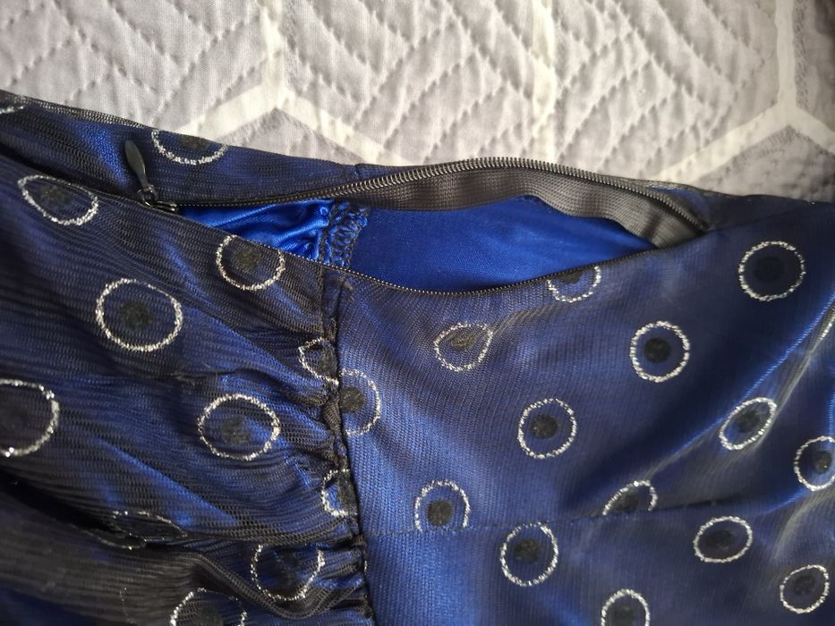 Платье нарядное женское