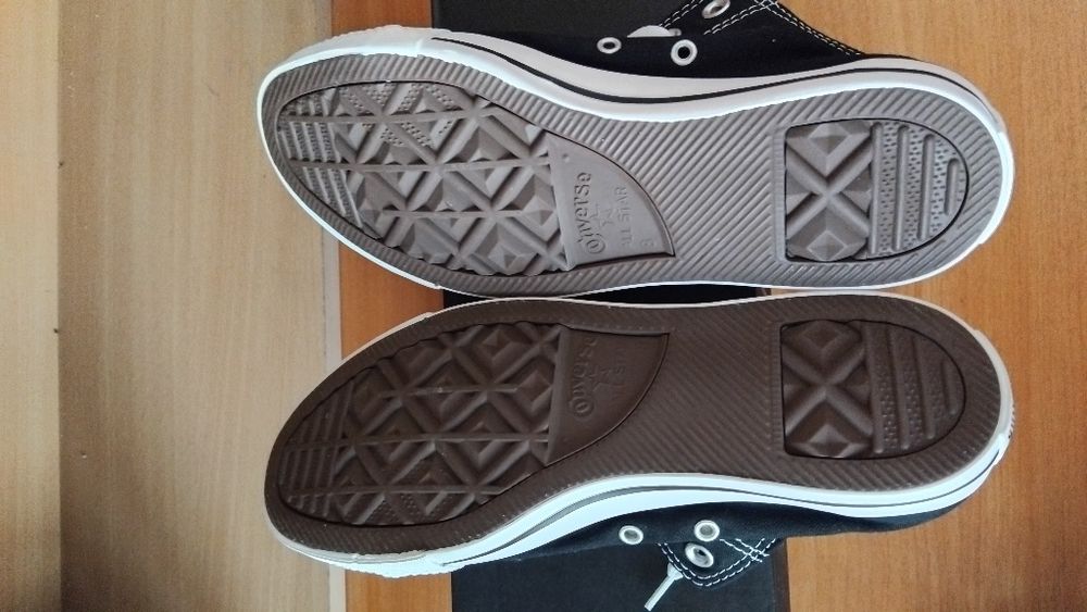 Кеды Converse Chuck Taylor all star оригинал  Unisex размер 41-42.