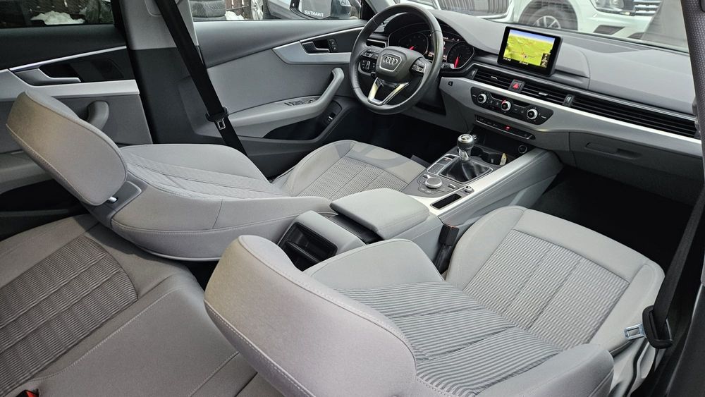 Audi A4 2.0i 190cp faruri full led,navi,distronic