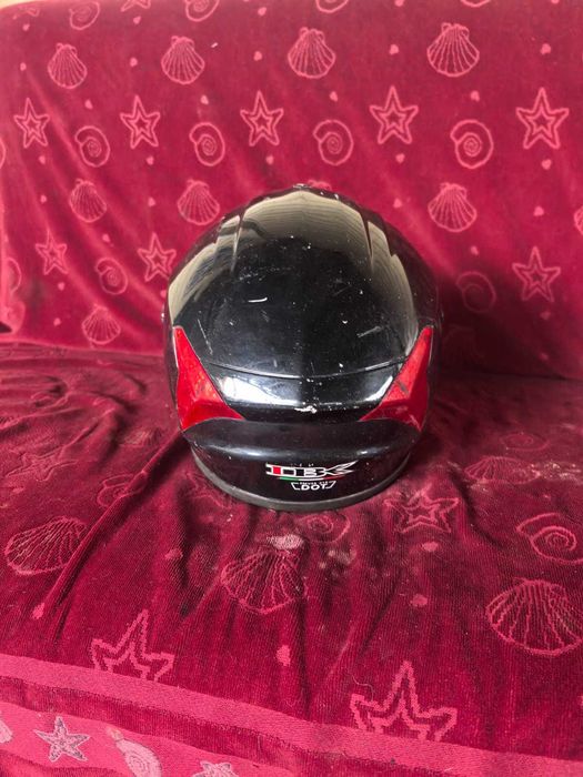 Продам шлем срочно