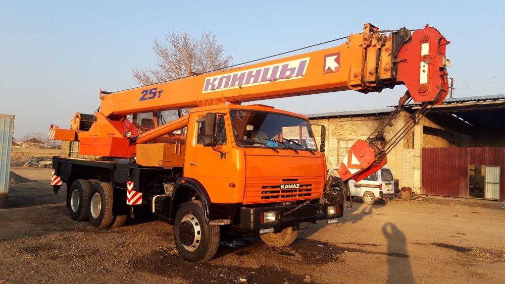 Avtokran klinsi 25 t 28 m
