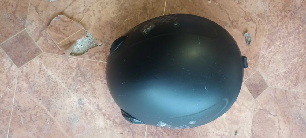 Детска ски каска и ръкавици