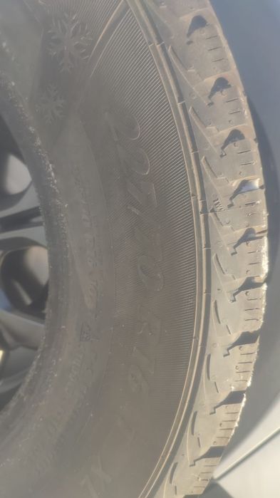 Шины комплект шиповоной 225/70/16