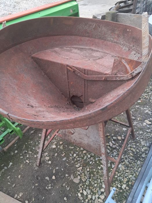 Moară  cereale..