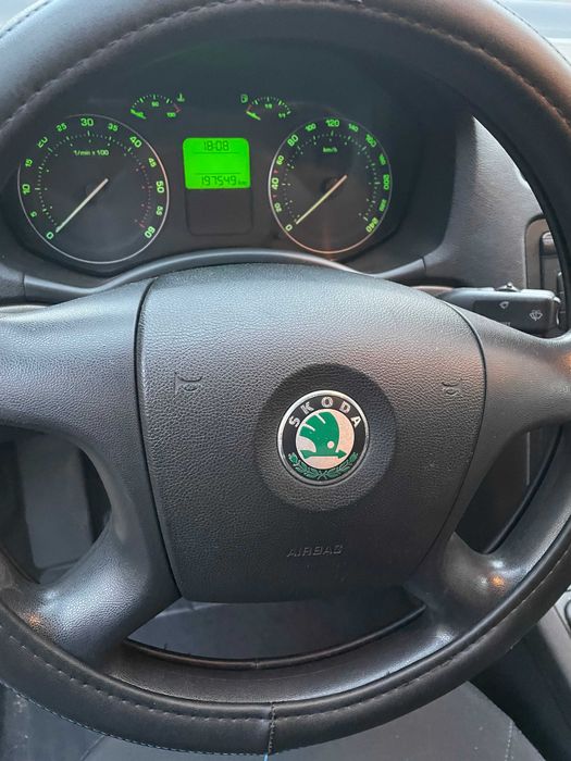 Vand Skoda Octavia 2004
