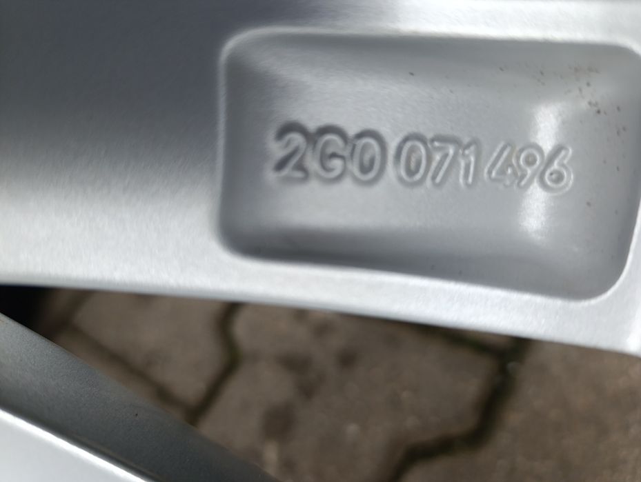 Jante originale VW Polo MK6, Skoda Fabia MK4 16'' Pirelli iarnă 8 mm