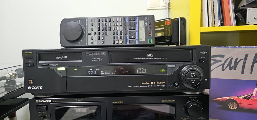Video Sony EV-T 1/HI 8 Hi-Fi Stereo! Video Recorder