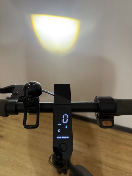 Xiaomi M365 самокат