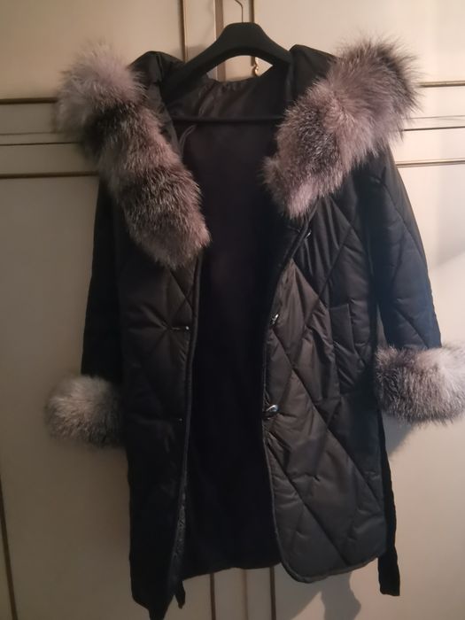 Geaca  de fâș cu gluga si vulpe polara