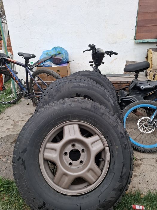 Продам шины с дисками