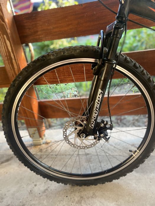 Vând bicicletă MTB Brcycles GTX, 26 inch, full suspension.