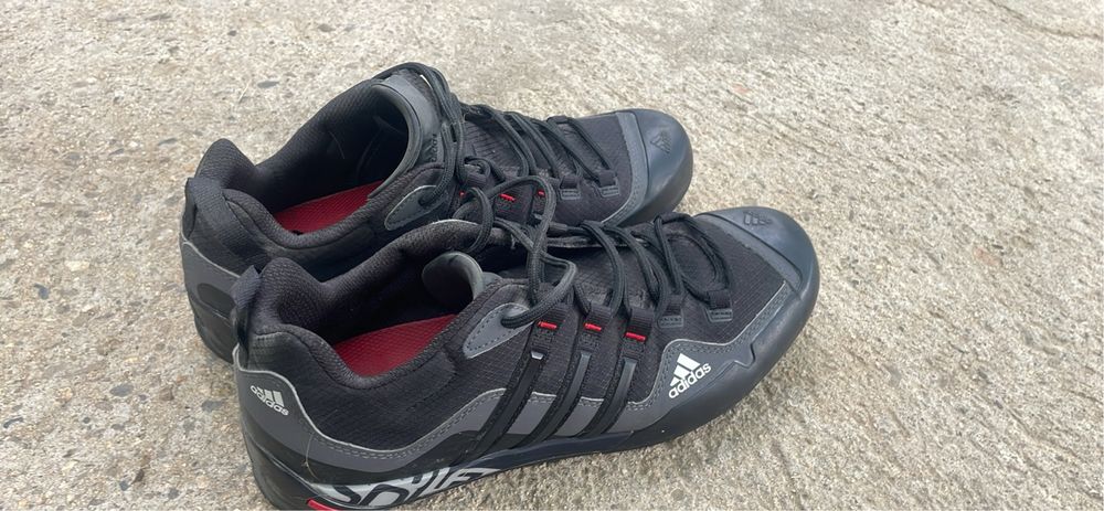 Адидас terex swift solo 2