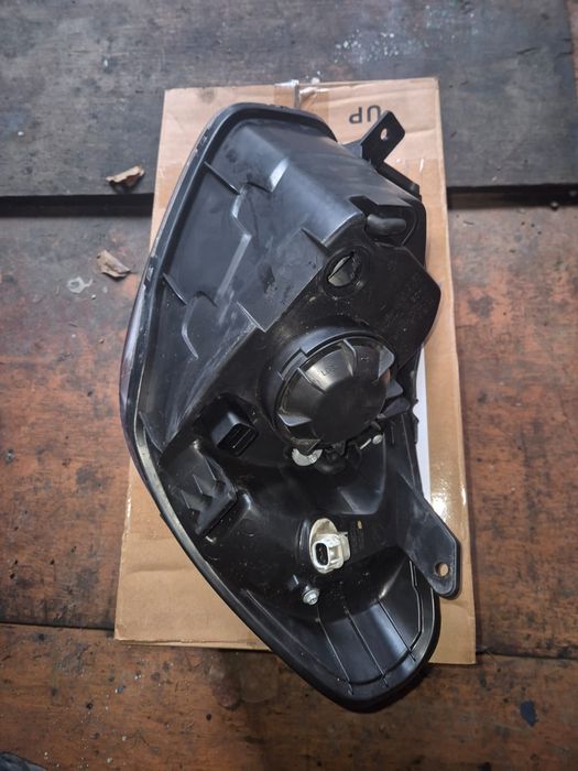 Far dreapta nou Hyundai Accent 3