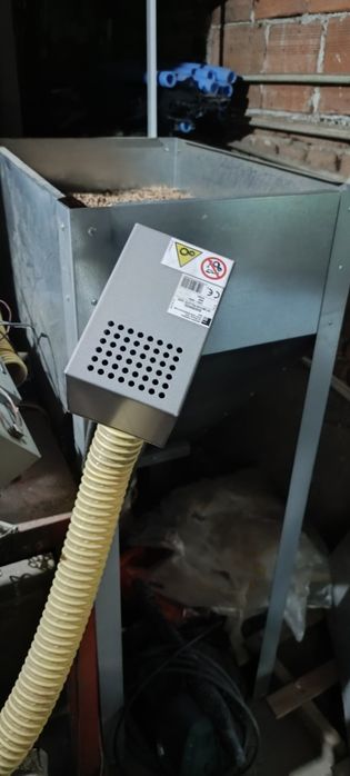 Продавам пелетна горелка Ferroli  p12,55kw