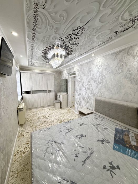 Портьезд.Продаётся 2х переделанное 3х комнатная Люкс