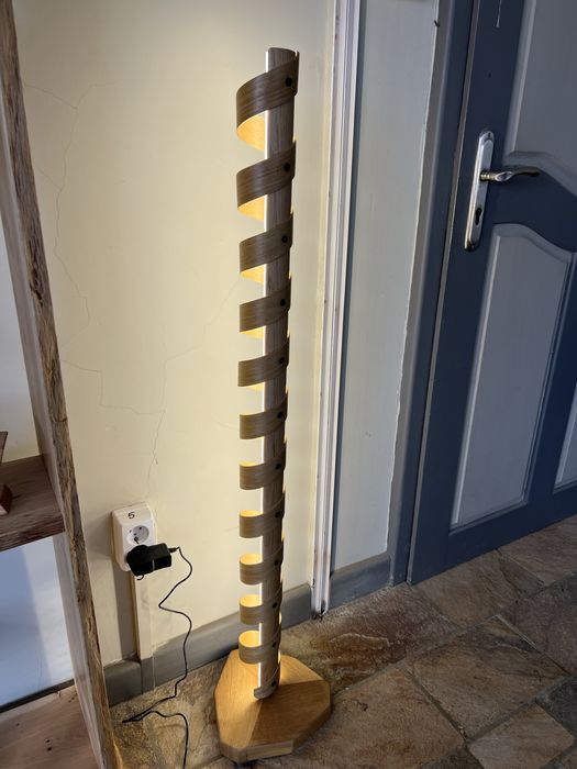 Етажерка от масив дъб с масло