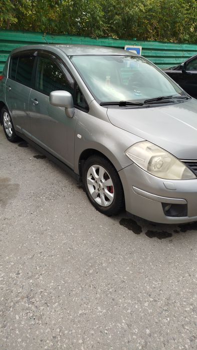 Продам обмен Ниссан тиидаа