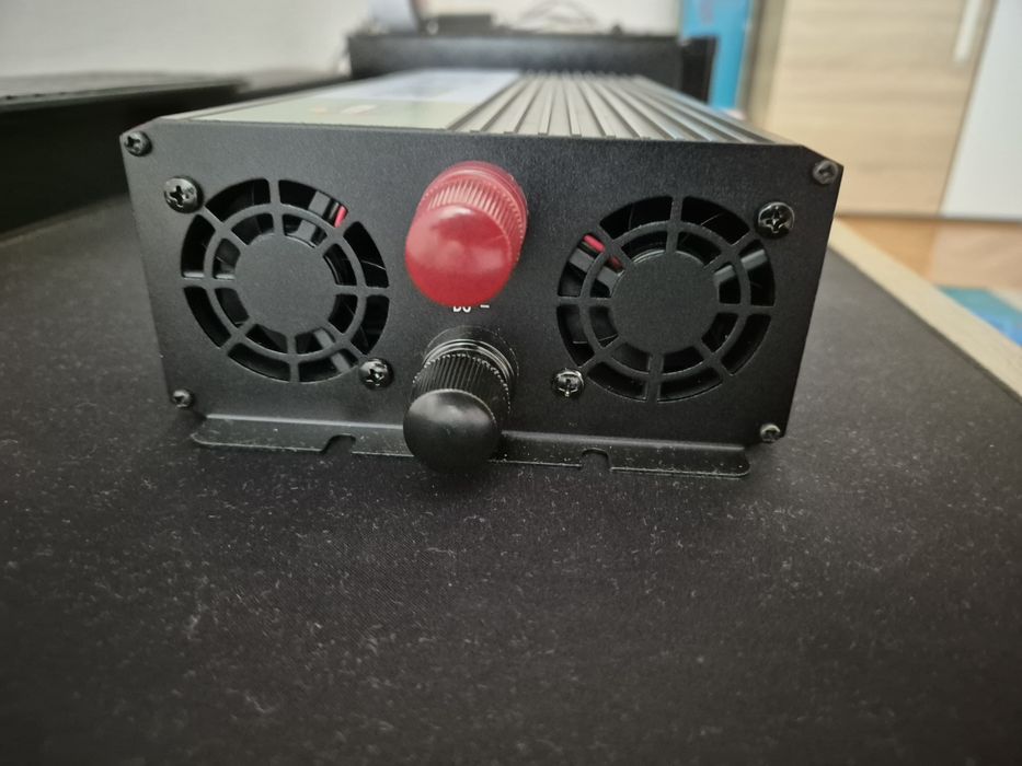 Invertor de 5000w ca nou.