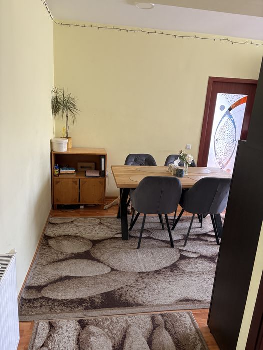 Vand apartament 2 camere