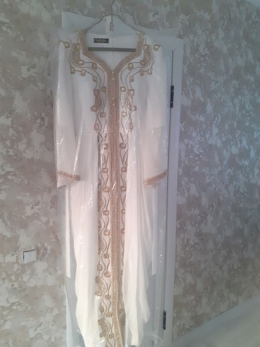 Вечерний платье размер-52