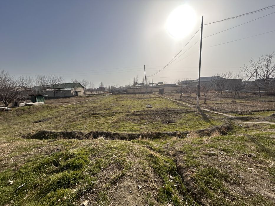 Uy joy sotiladi 13,5 sotix