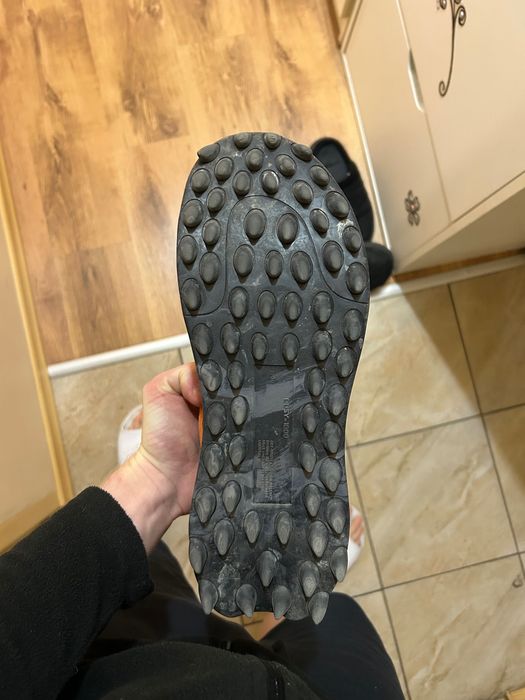 Чисто нови!!! Продавам обувки Off-White Odsy-1000