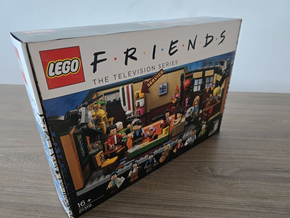 Lego Ideas Central perk Friends 21319 Лего Приятели
