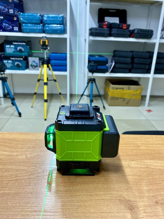 Лазерный Уровень, 2Д, 8 лучей, в комплекте сумка, уровень