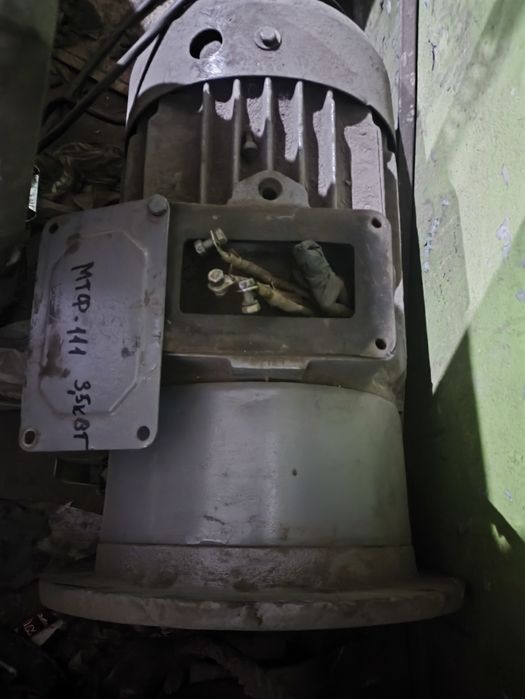 Крановый эл.двигатель МТФ-111 3.5квт.Продам.