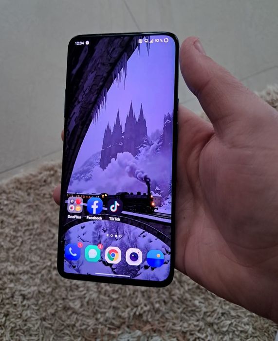 Vând/schimb one plus 7t pro