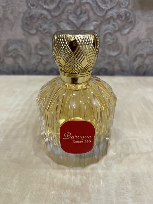 Духи Baroque rouge 540