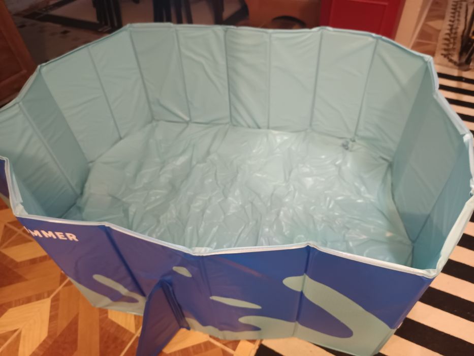 Чисто нов басейн