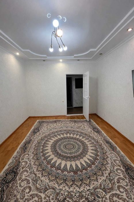 Продам трехкомнатную квартиру