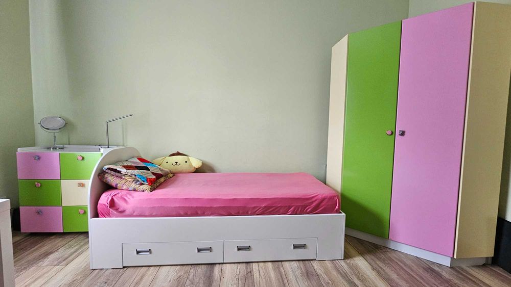 Set mobilier camera copil