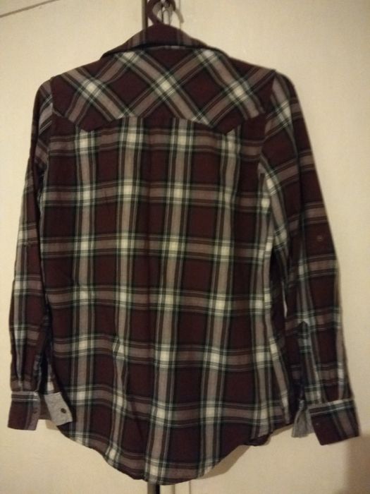 Продается рубашка женская