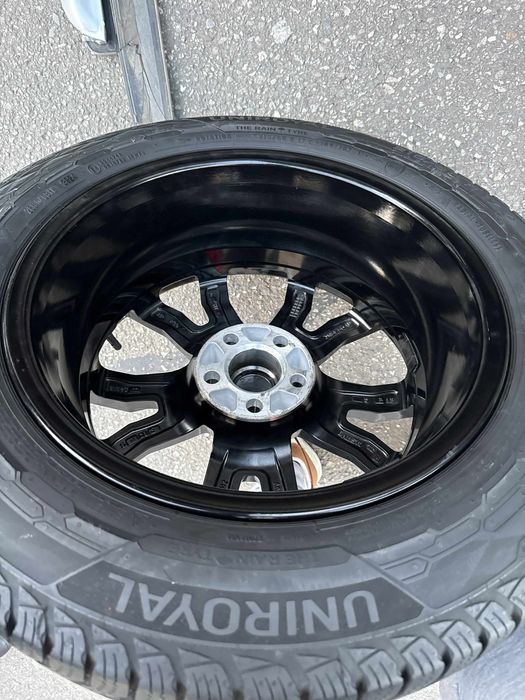 Vand jante in stare perfecta