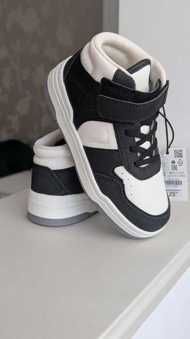 Adidasi copii alb negru